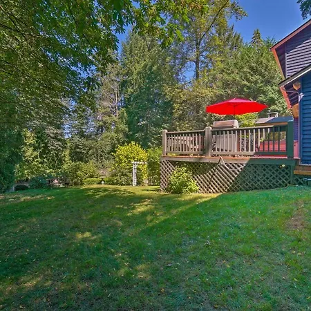Beautiful Wine Country Home With Hot Tub And Lake View
